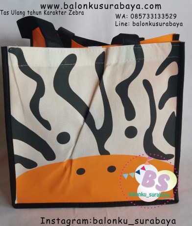 Jual Tas Ulang Tahun Karakter Zebra, Jual Balon tongkat karakter, Jual balon foil, Jual balon latex, Balon sablon, Balon Custom, Dekorasi balon, Balon Promosi, Balon gas surabaya