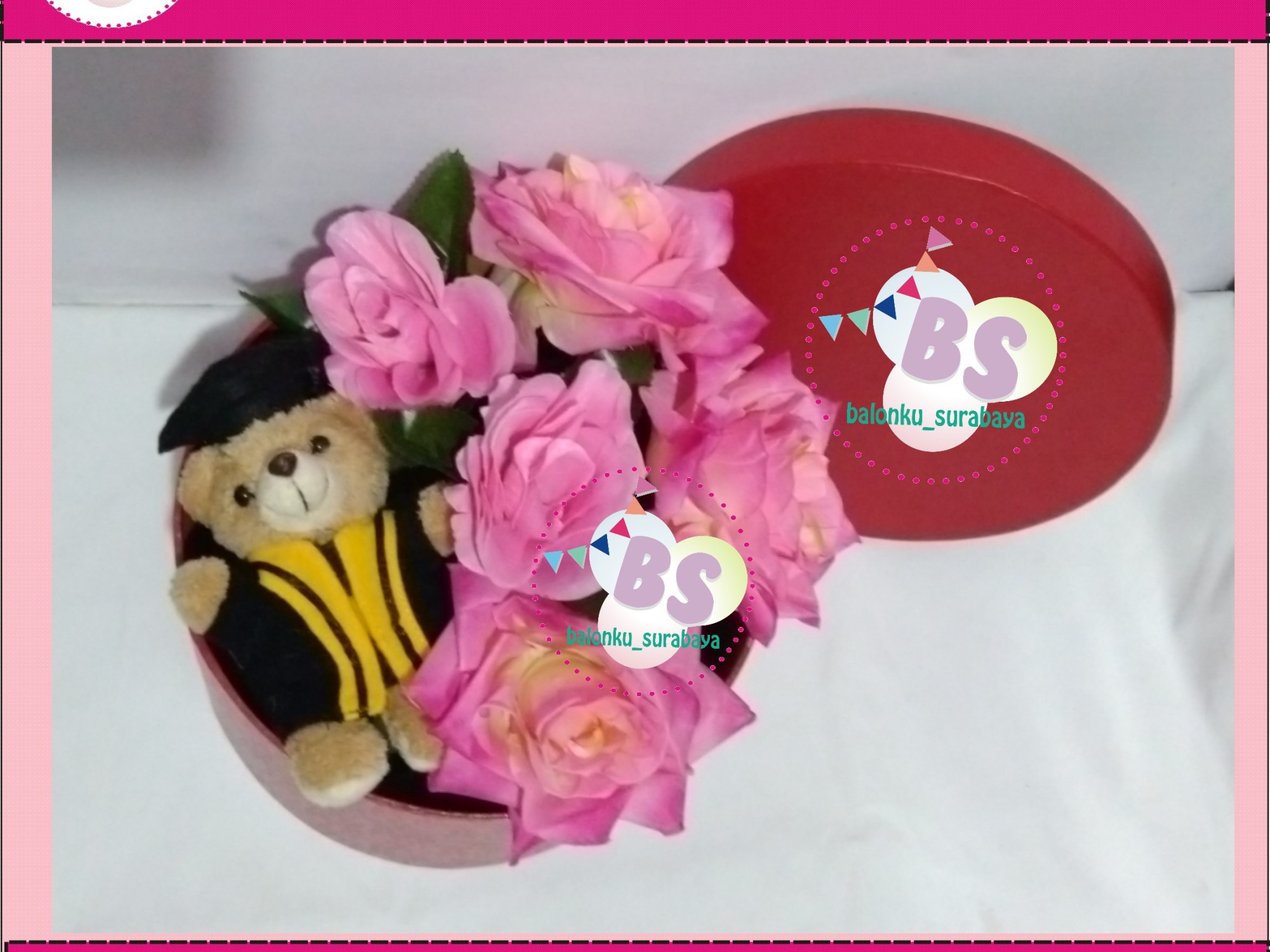 kado wisuda,Bunga dekorasi, Rangkaian bunga artificial, Buket bunga, buket bunga mawar, harga buket bunga,Balon sablon, balon Printing, balon promosi, , Perlengkapan ulang tahun, Balon latex , balon doff, balon latex merah, balon doff merah, balon natal, balon agustusan, balon dekorasi, balonku Surabaya, 085733133529